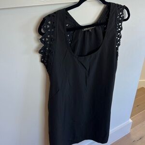 Love Stitch Black Shift Dress Sleeveless Eyelet Shoulder Sleeve Scoop Neck